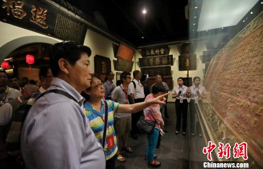 �����B���������~׌�_���@�@����