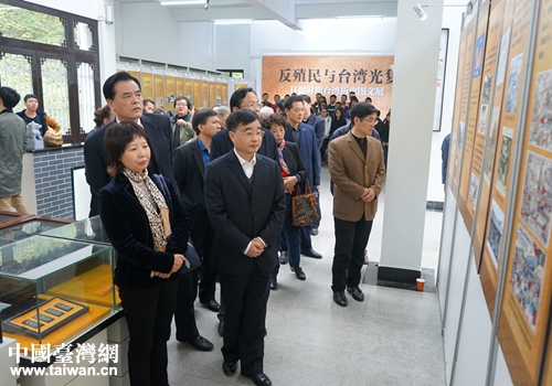 ��ֳ���c�_(t��i)�����(f��)�vʷ�D��չ�ںϷ��_Ļ