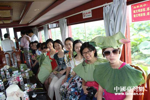 �ɰ�ý�w���L�F��Ұ���ɻ�����