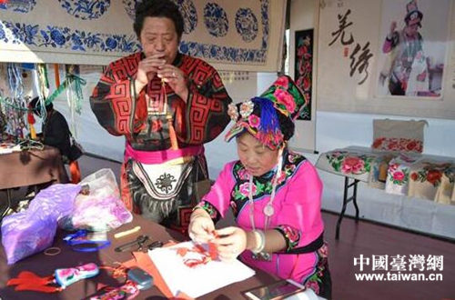 һ߅�ǵ��^Ǽ�C�ķ��z���������d�㣬һ߅�Ǵ��������ƓP(y��ng)����Ǽ�т�����ꐺ�Ԫ��