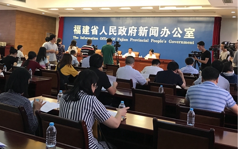 �ɰ��r���ڸ�����ƽ���c�ׂ����Ї��r���S�չ���