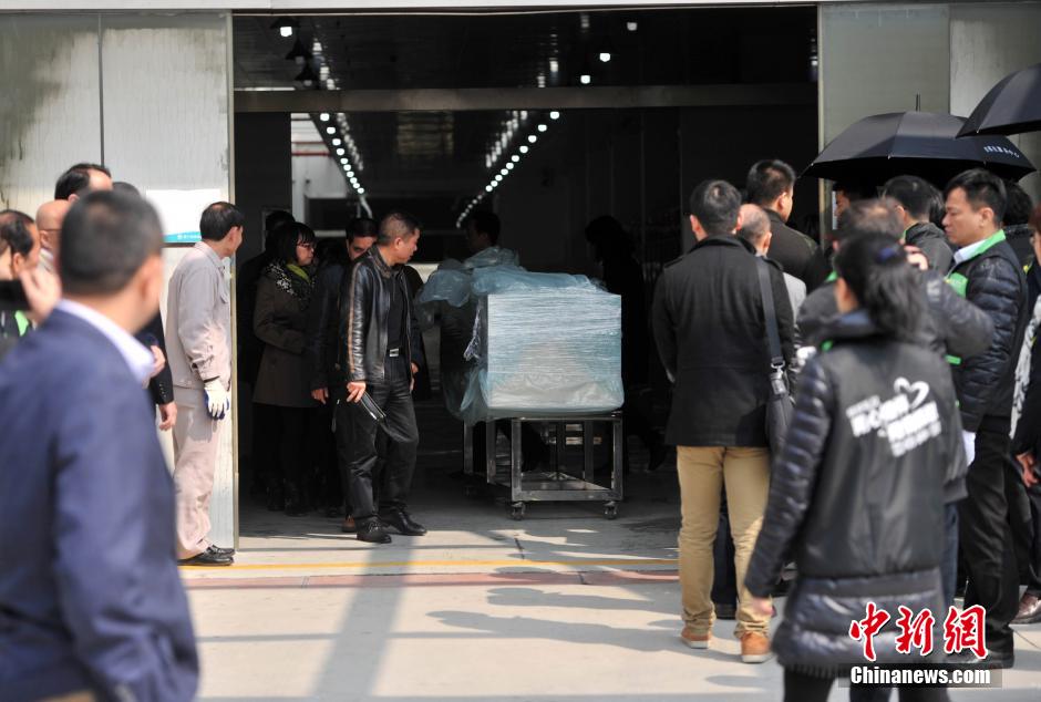 �_�����d���y������y����ÿ��z�w�\���B�T