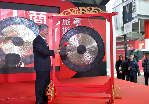 �������Ļ������΅^(q��)�hί����ӛ�޲��錎���Ļ�������Ʒչ�Q��_Ļ��