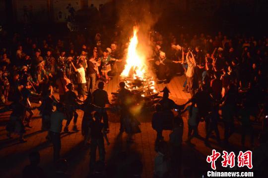 �ɰ�ͬ���F�ݚg�ȡ���������������y(t��ng)��(ji��)�c