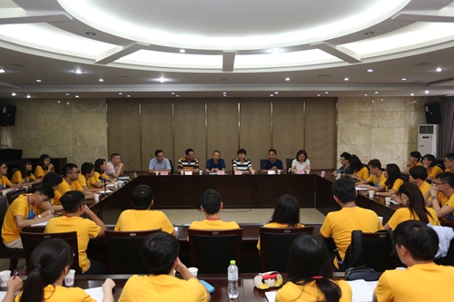 �_����W����������I�������L