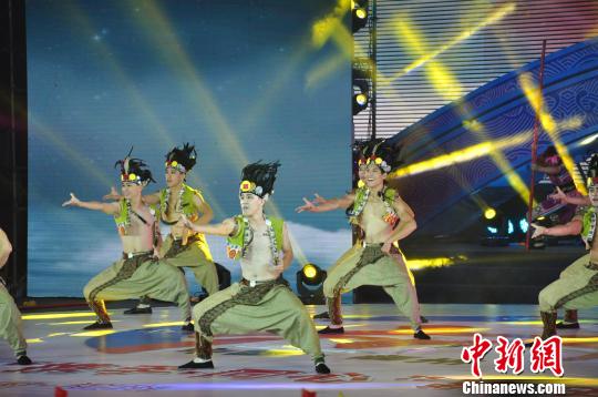 �D���ݳ��F���������]���z