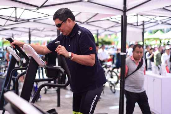 ܇���cǰ��������H1�����피���·����܇���Ɇ����ۯB�ı�yʽ�ܲ��C�������x�ҿ�UV�ġ��ï����ӡ������b��߀���ܜʴ_�ɜy�ķ�ӡ��A֪���L��Ѫ��Ӌ�����������͡����ṩ�o���t������c��������ġ��ɔyʽ�ă���ϵ�y�����׶�ȫ܇���ú��յȼ����p��̼�w�S���ۯB܇�ȵ����F��չƷ�լ��MĿ���·f������;��ɵ��OӋ��׌��ٝ�@���ѡ�