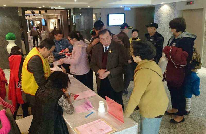 �҈@��ɽ�|ͬ�l���e�Е��T������´�����F�ݻ��