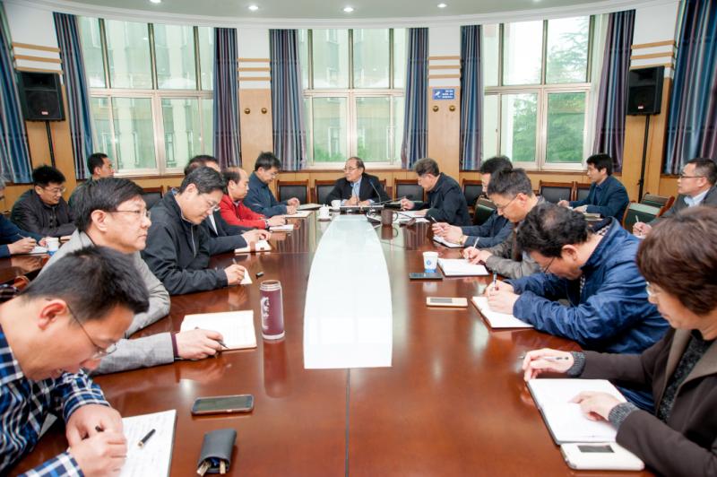 臺灣世新大學前校長牟宗燦到煙臺大學訪問 臺灣世新大學前校長牟宗燦到煙臺大學訪問