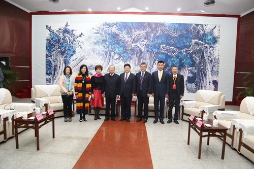 ���ӕ�Ҋ���F�e��Ӱ����