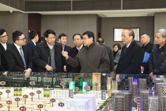 ���f�����Lꐵ�����L�_���ۂ���һ��