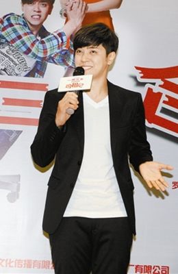 羅志祥變“幸福屌絲”深圳上演“合租記”(圖)