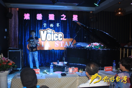 首場海選現(xiàn)場 首場海選現(xiàn)場