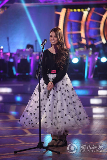 周杰倫女友首登大陸綜藝節(jié)目 上場緊張得手心出汗 周杰倫女友首登大陸綜藝節(jié)目 上場緊張得手心出汗