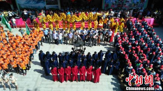 �D�鰲Ϫ�е��(zh��n)�_�蹝(ji��)�F(xi��n)��(ch��ng)