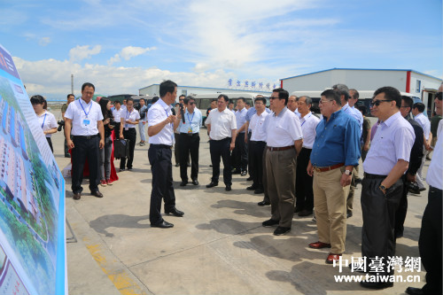 霍爾果斯國(guó)際邊境合作中心開啟“一帶一路”兩岸跨境電子商務(wù)貿(mào)易 霍爾果斯國(guó)際邊境合作中心開啟“一帶一路”兩岸跨境電子商務(wù)貿(mào)易