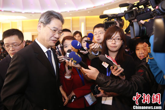 ��־܊���ɰ�ý�w�ӏ�(qi��ng)�����������ƱM���(hu��)؟(z��)��