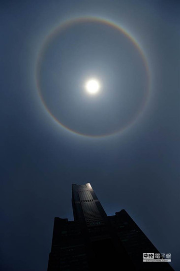 �_���F�Օ��������ς���Ҋ���^���D��