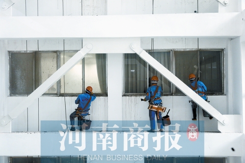 ��֩���ˡ�������ı����Ǹ��L(f��ng)�U