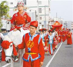 �_�������T���RȢ����