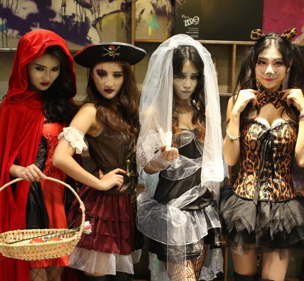 �Ͼ���Ů���������fʥ��(ji��)���ǚg���^��(ji��)