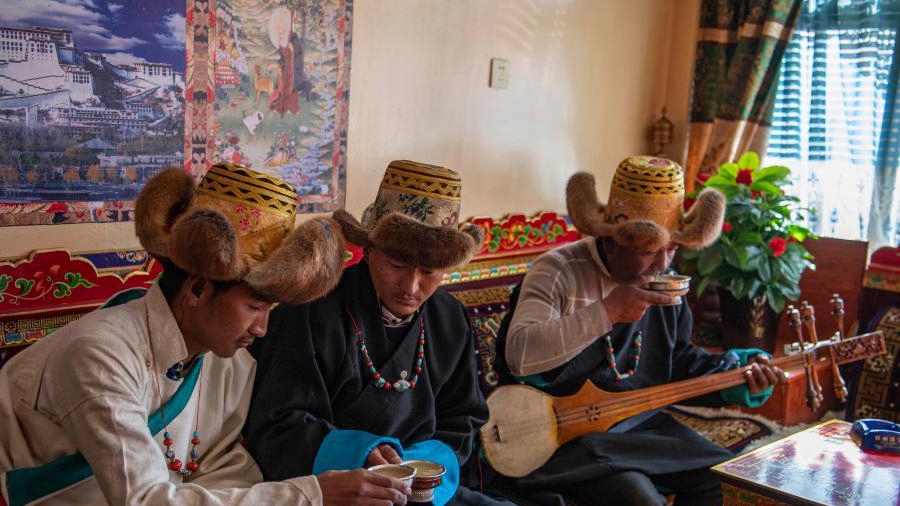 西藏日喀則:安置點(diǎn)里過(guò)新年