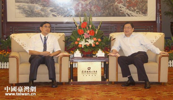 ����ʡί����ӛ��ʡ�L�żҺ����Lɳ��Ҋ�ˁ�����L����ͥ�����B�����^���ĺ��{�ɰ�ý�w�ϲ��L�Fһ����