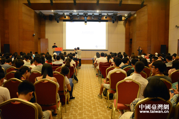 ����ϵ�ഺ�����ɰ�������}�С����L�F(tu��n)��ƽ̶�_����(chu��ng)��@�c�ɰ����ꄓ(chu��ng)�ͽ�����(chu��ng)�I(y��)��(j��ng)�