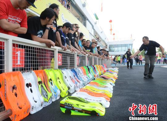 ��α�ِ�R����λ�����܊�͸��ݹ�܊�������ͱ� �z