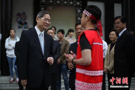 5��8�գ��й������_�k������Ժ�_�k���Ώ�־܊���^���K���w�_������͘I���I���أ���־܊��ʾ��Ҫͨ�^���N;����׌�_�������˽����Ј�����I���˽��ꑽ����lչ���^�͙C�������죬���_������̡������߾��|���_����Ʒ�^�Ͼ��xʽ�����w�e�У���־܊��ϯ�����o���D�鏈־܊��ǰ��)�c�_�����꽻Մ��<a target='_blank' ><p  align=