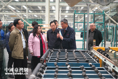 ������h�_�����F