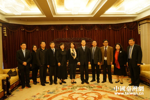 ����ʡ�����I(l��ng)��(d��o)��Ҋ�_���������F(tu��n)