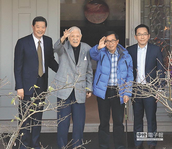 �ˮ������x�r��12����{���Ʊ��� ��Ӣ�Č����ˆ���