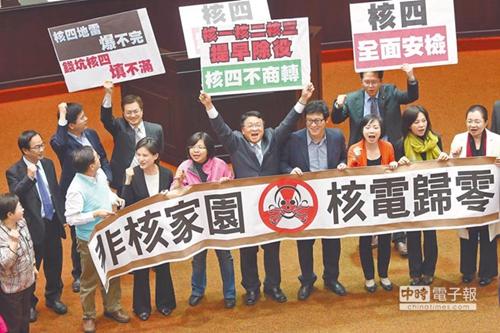 臺灣前“立委”揭民進黨愚人的經典謊言 這下真相大白了 臺灣前“立委”揭民進黨愚人的經典謊言 這下真相大白了