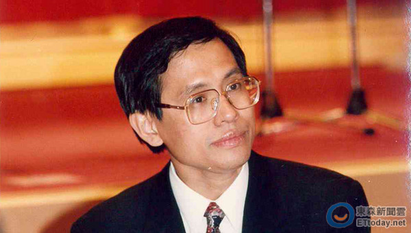 警惕新老“臺獨”合流 破壞兩岸關系正常發展