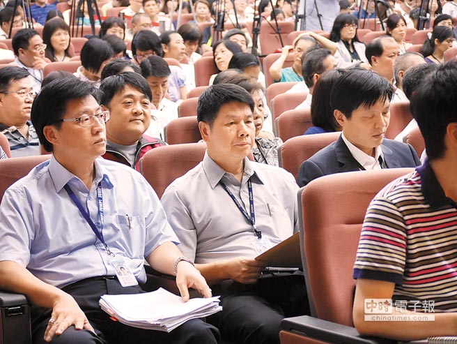 ���h�F��