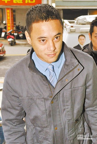 蔣介石曾孫被控恐嚇當庭反駁“Areyousure?” 蔣介石曾孫被控恐嚇當庭反駁“Areyousure?”