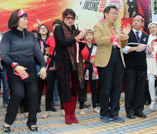 �����ܱ������豬�ֿڻؑ��Q�����f�͵�Ǹ��