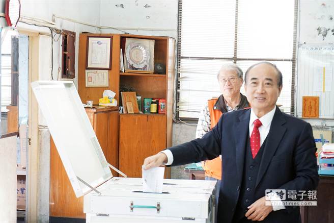 ������Ժ�L������ƽ����ؼ��l��������h�h��ϯ���xͶƱ