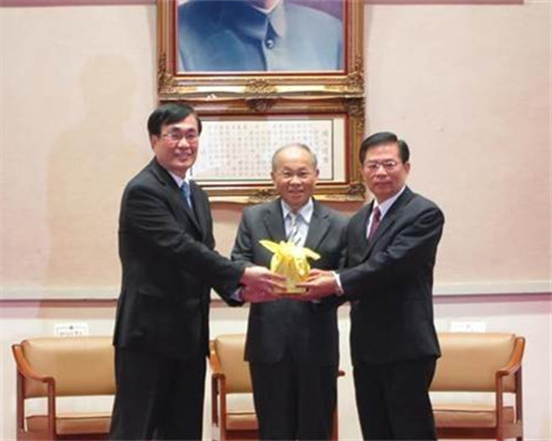 ������Ժ�ؕ��L�����콻�ӣ�ж�Ρ��ؕ��L�����Ĵ�(��)���D(zhu��n)�·����h�ؕ��L���ɺ�̫��(��)����