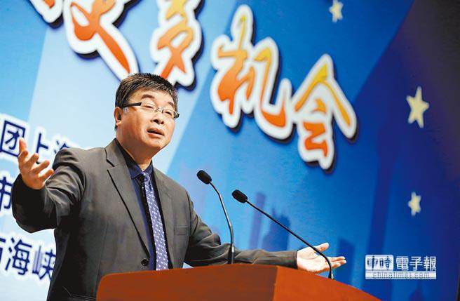 邱毅批柯文哲學(xué)“東廠”私設(shè)刑堂 提醒馬英九“要提高戒備了” 邱毅批柯文哲學(xué)“東廠”私設(shè)刑堂 提醒馬英九“要提高戒備了”