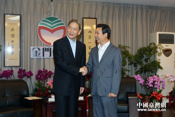 國(guó)臺(tái)辦主任張志軍參觀金門(mén)高粱酒廠 國(guó)臺(tái)辦主任張志軍參觀金門(mén)高粱酒廠