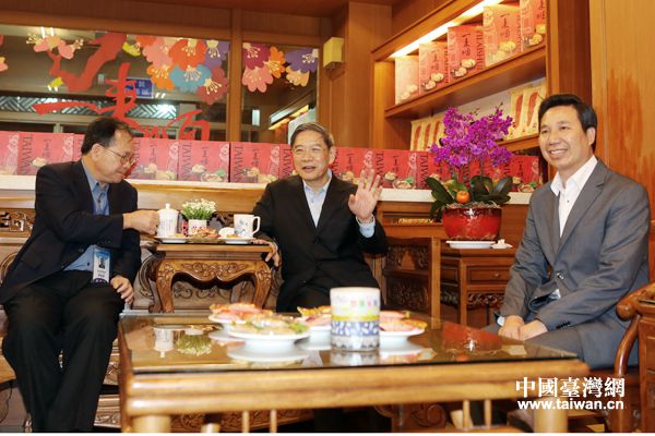 ����־܊�c���T�h�Lꐸ�����һ���˽�һ���ؕ�����a�ӹ���r��