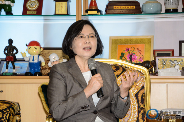 蔡英文擺脫不了"猜英文" 女王治國術就是模糊戰略 蔡英文擺脫不了"猜英文" 女王治國術就是模糊戰略