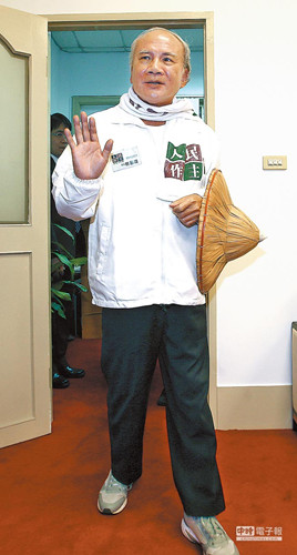 ���M�hǰ��ϯ���x���|�ɲ�Ӣ�Ļؑ����h֮�f