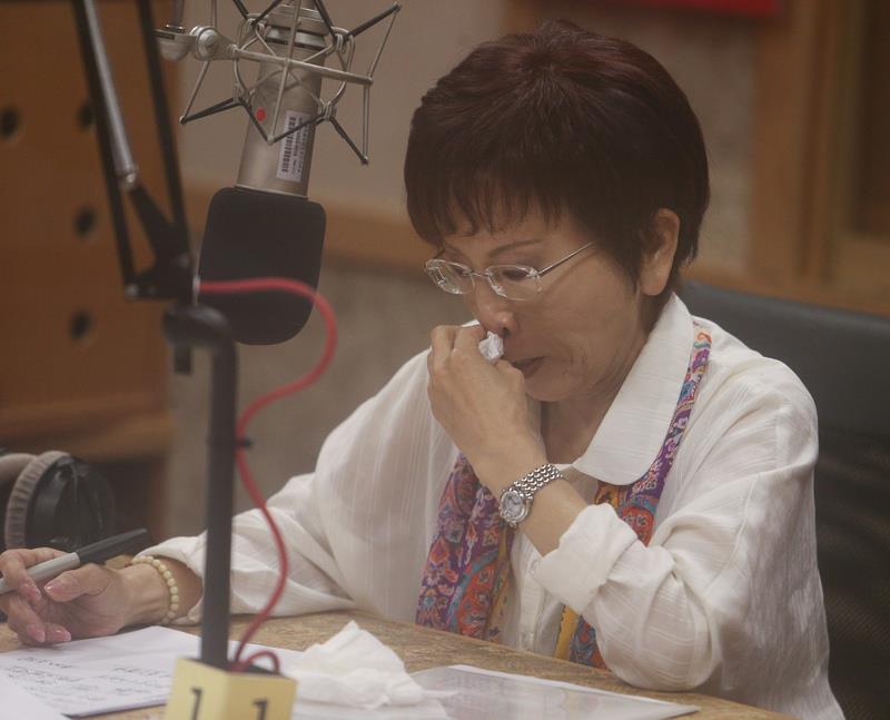 洪秀柱談到父親的過去一度哽咽 洪秀柱談到父親的過去一度哽咽