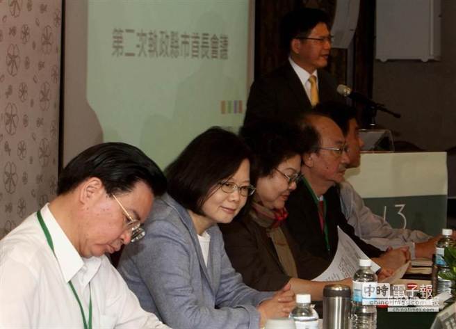 ��Ӣ��Ҫ����2016�xƱ�ư��f ꐾ�:����һ���亹