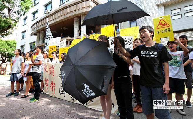 ���^�����n�V��У�ˡ��ȌW���F�w5��̖������˼��Y�������𡱣�Ҫ���N�������n�V��