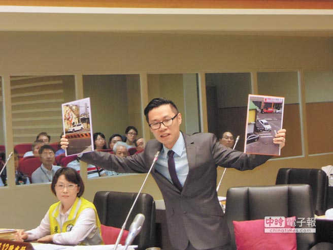 ��Ӣ�Đ�(��i)����ָ�ء���(d��ng)�x�h�T��˦Ů���ѡ�