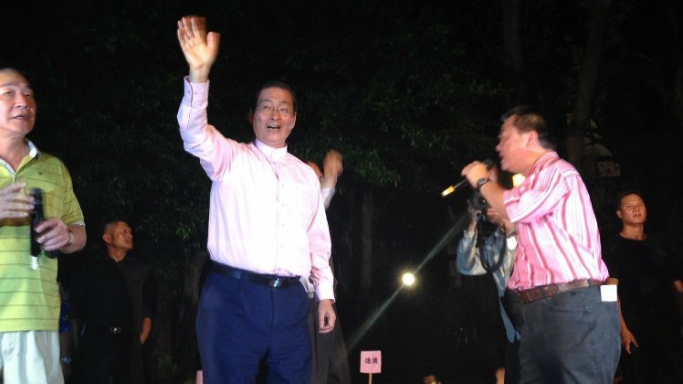 �������������g���_�������������������_�]��������